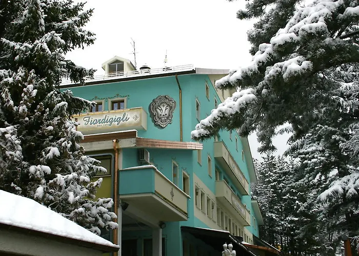 Hotel Fiordigigli LʼAquila